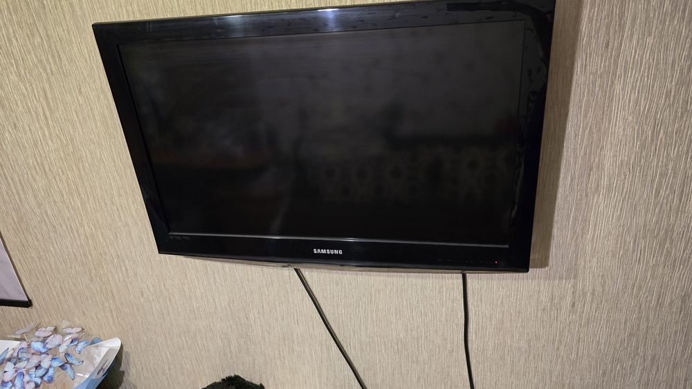 Продам телевизор Samsung