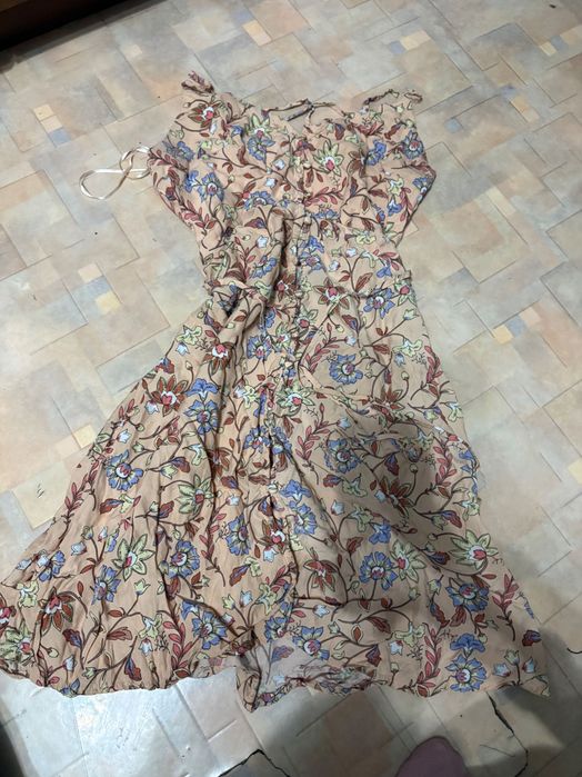Продам женские вещи 500