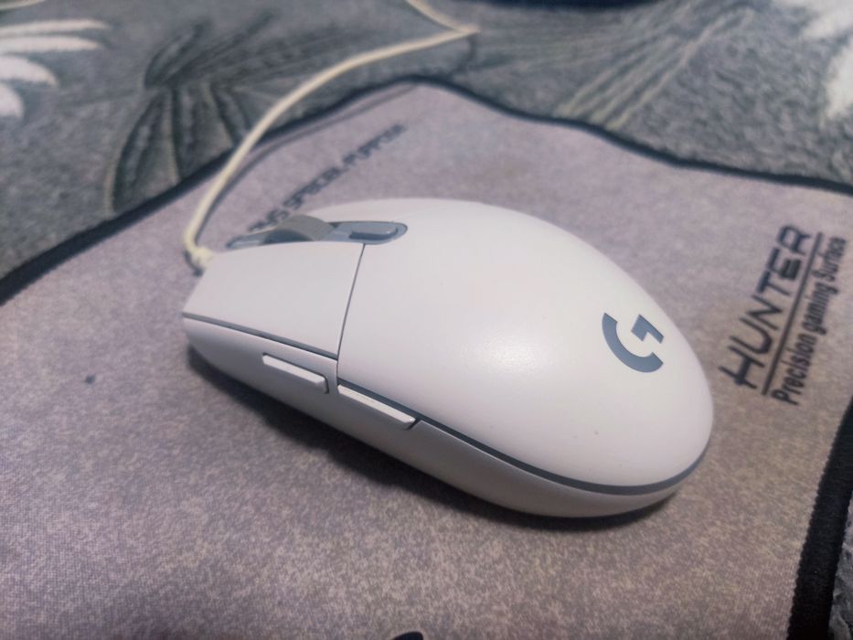 Logitech G102 Lightsync игровая мышь RGB