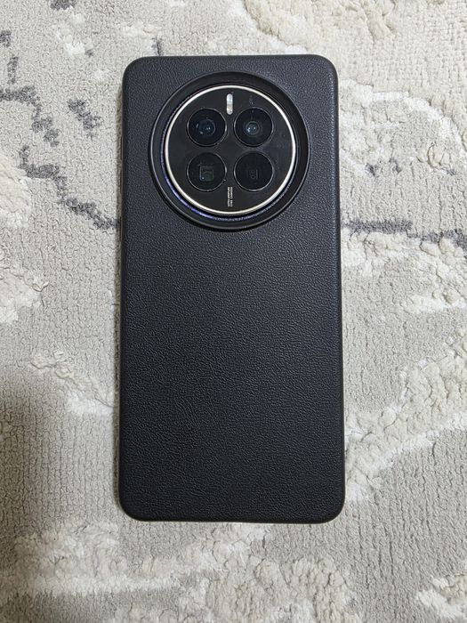 Huawei Mate50. 256гб память