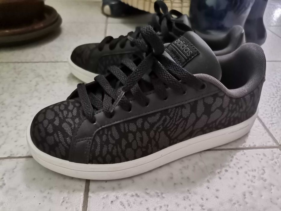 Кецове Adidas neo