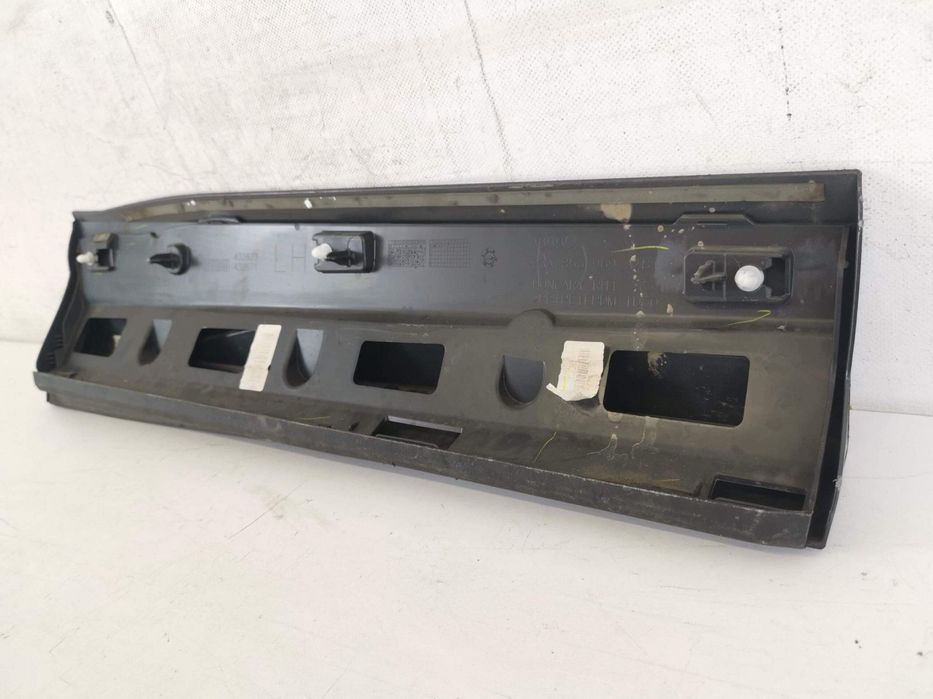 Bandou Usa Stanga Spate Audi Q3 F3 2018 2019 2020 2021 2022 2023 2024