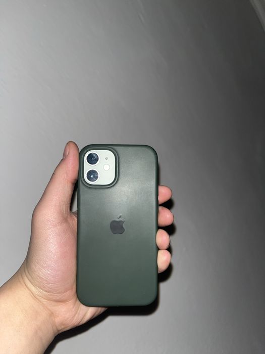 Продам айфон 12 мини