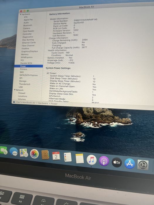 MacBook Air ca NOU , 2020 ,Viata Baterie 99%