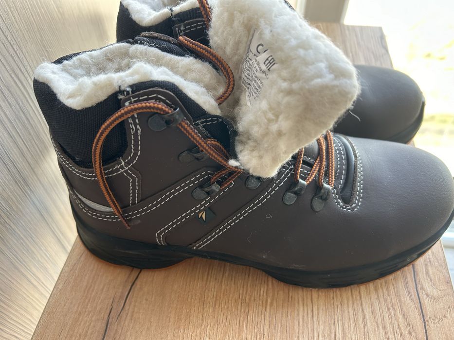 Ботинки зимние