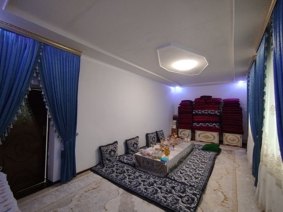 Уй сотилади Жиззахда