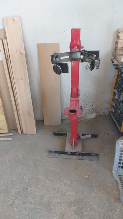 Стяжка пружин гидравлическая