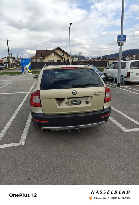 SKODA Octavia 2011 — imagine 3