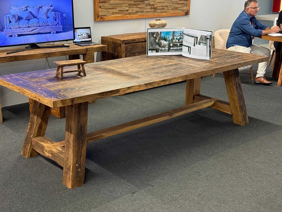 Masa si Mobilier Premium