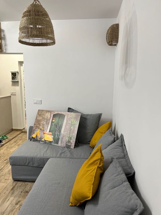 Дава се под наем Тристаен апартамент в Варна, Централна поща - 72 кв.м за 714 € - Снимка #1