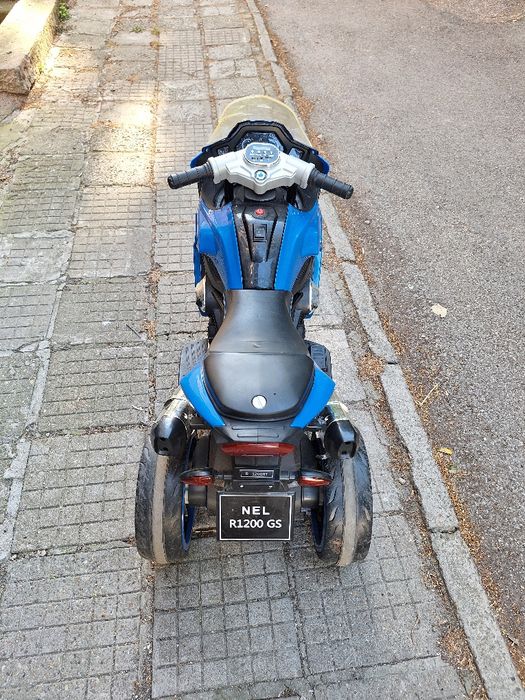 Акумулаторен детски мотор