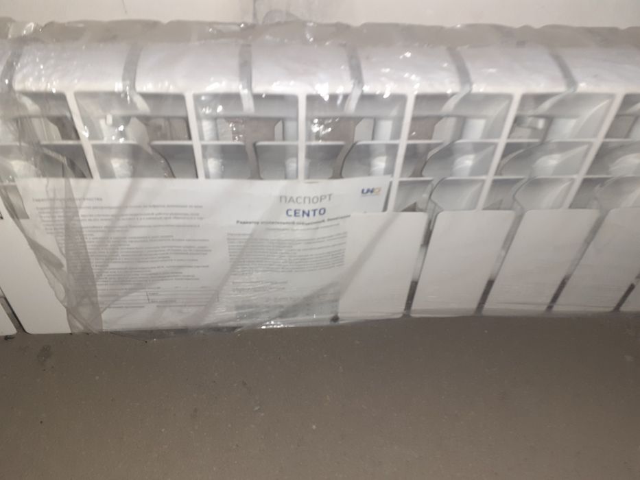 Батарея радиатор новый без коробки