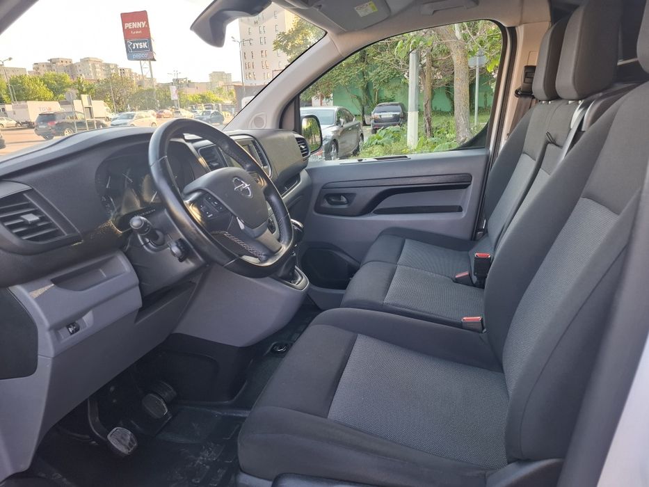 Opel vivaro  2023.L2H1 maxi  2490kg  masa maximă  autorizată