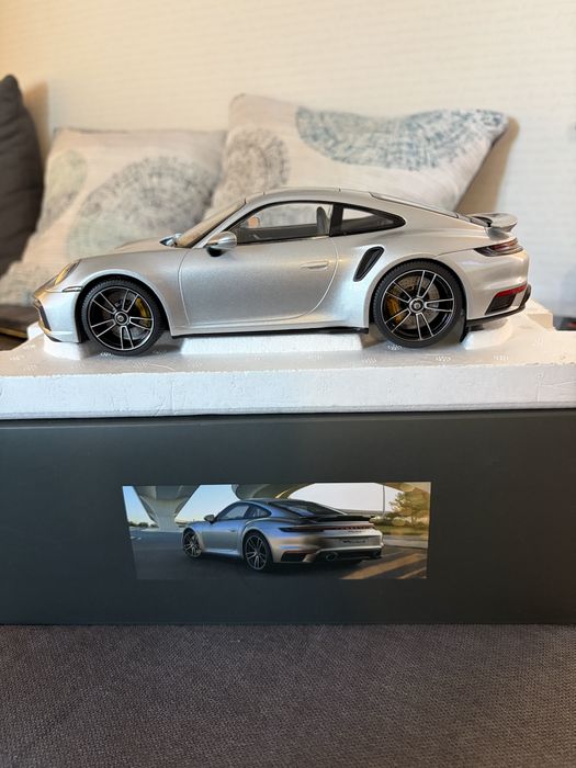 Minichamps Porsche turbo S