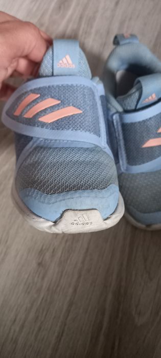 Кроссовки Адидас