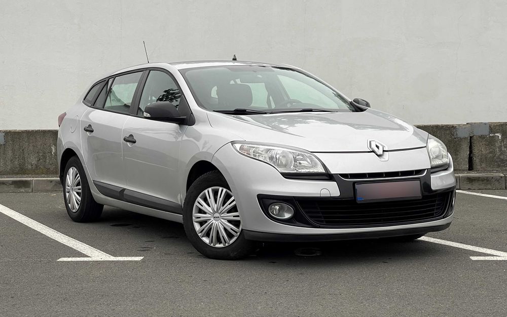 Megane 2012 1.5 dCi Manual / Euro 5 / Bluetooth / Keyless