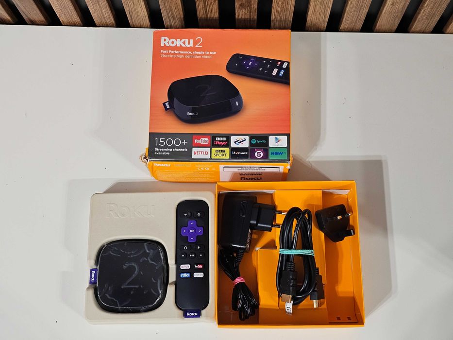 Roku 2 Smart TV adaptor