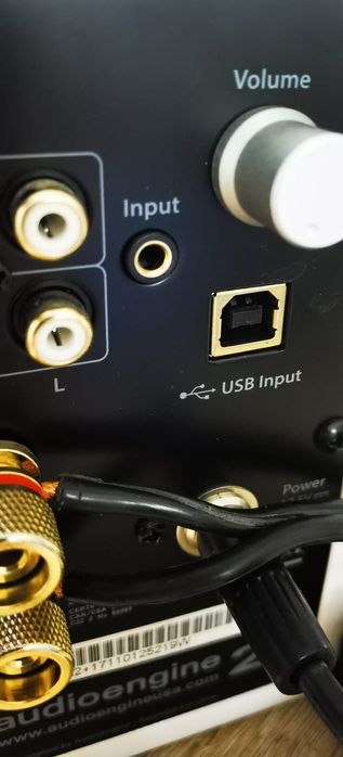 Boxe active  Audiengine 2+