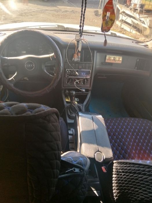 Продам ауди 80 в4
