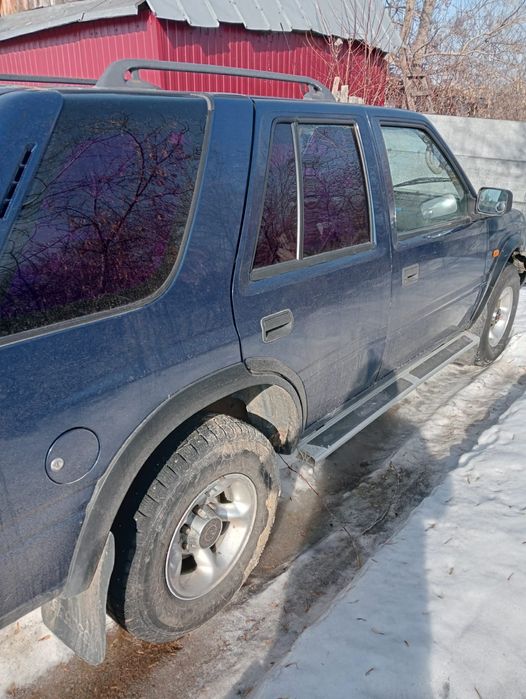 Продам Опель фронтера