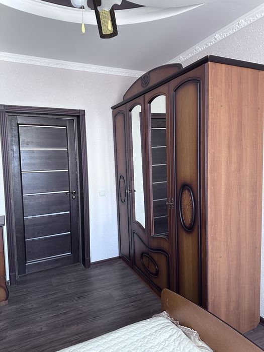 Продам спальный гарнитур