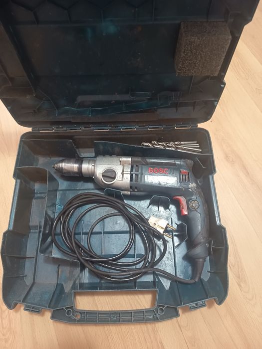 Mașină de găurit cu percuție Bosch Professional GSB 24-2 (1100W) + Valiză transport