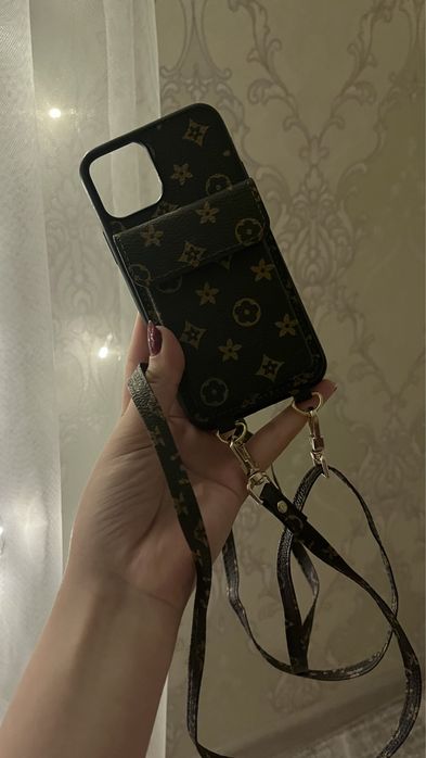 продаю чехол для телефона