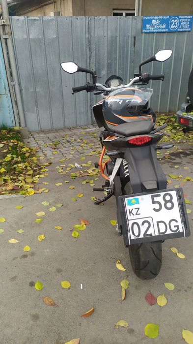 Продам КТМ Duke 200