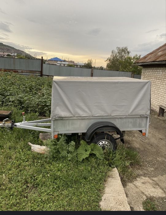 Прицеп крепышь новый