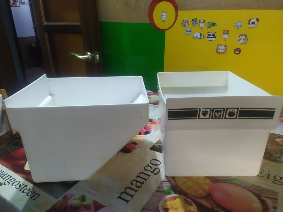 Короб под овощи от холодильника Индезит