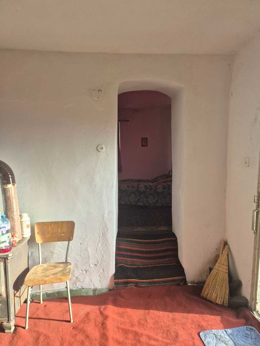 Вила в подножието на Стара планина област Карлово