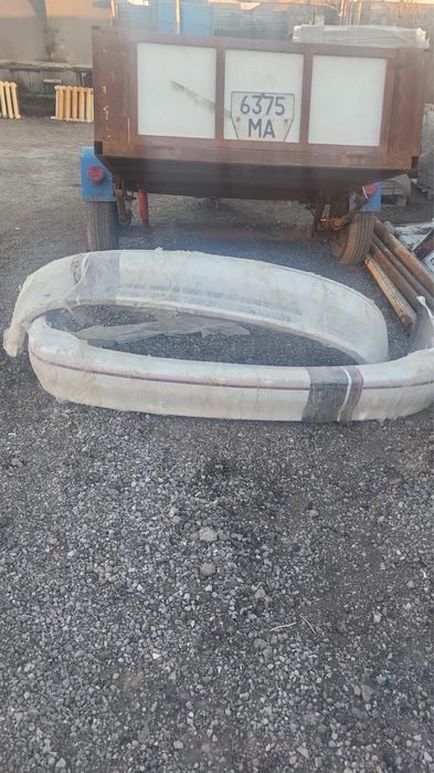 Бампер Тайота Превия