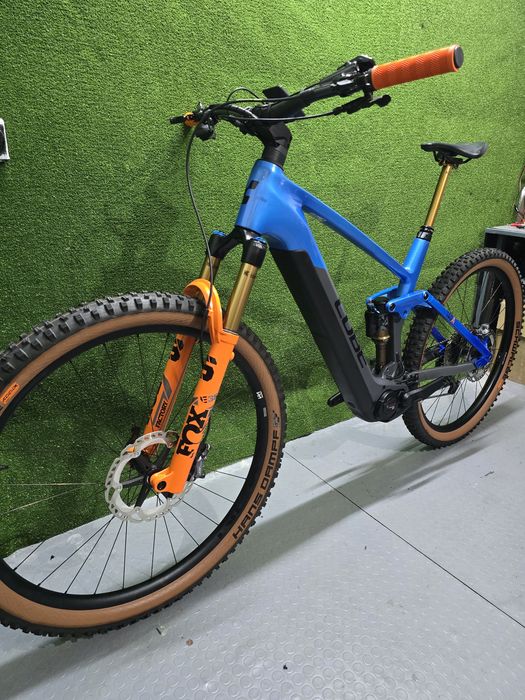 Cube Stereo Hybrid 140 HPC Actionteam 750 карбонов планински велосипед