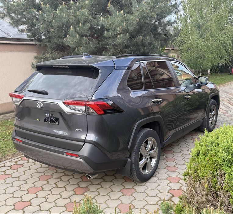 TOYOTA RAV4 2019 — imagine 3
