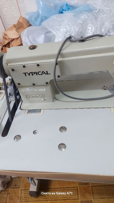 Швейная машинка Typical