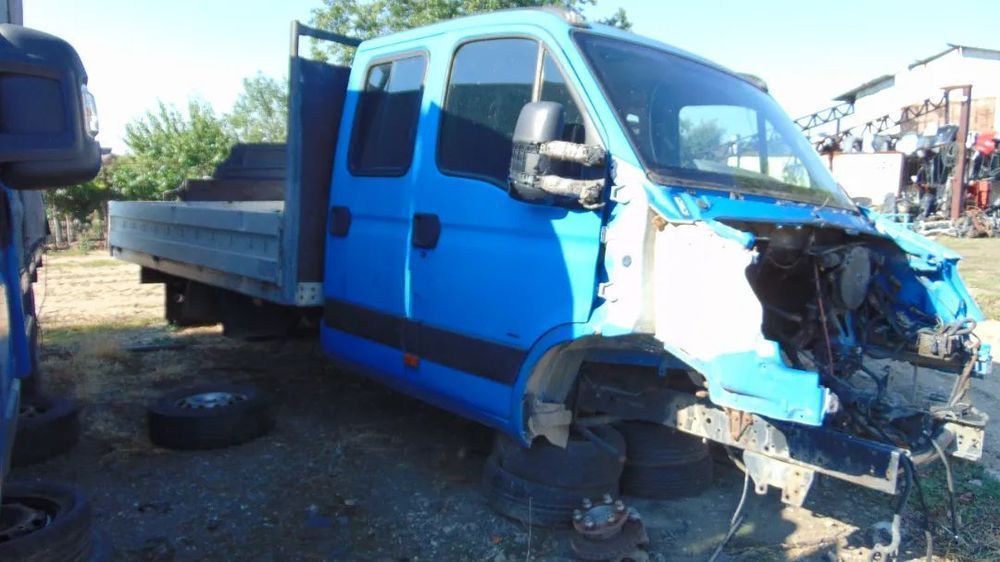 Usa Iveco daily 2006-2014 usi fata spate daily cabina dubla dezmembrez