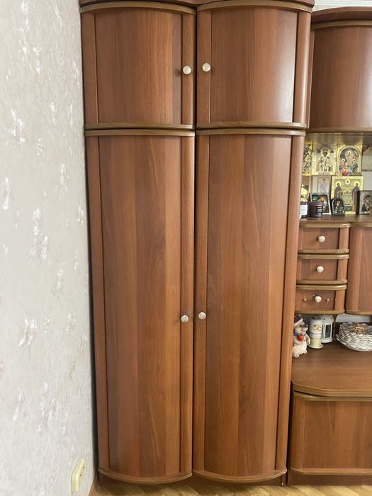 Продается шкаф самовывоз