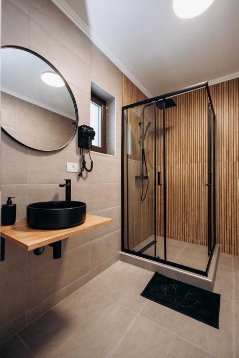 Pensiune de inchiriat 7 camere