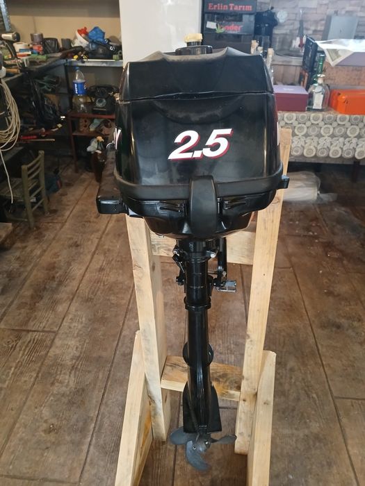 Двигател за лодка Mercury 2.5hp