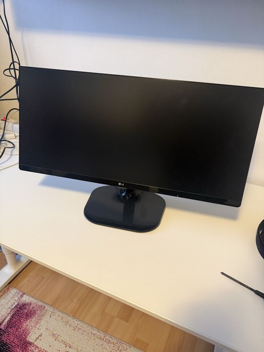 Monitor LG Ultrawide 60hz