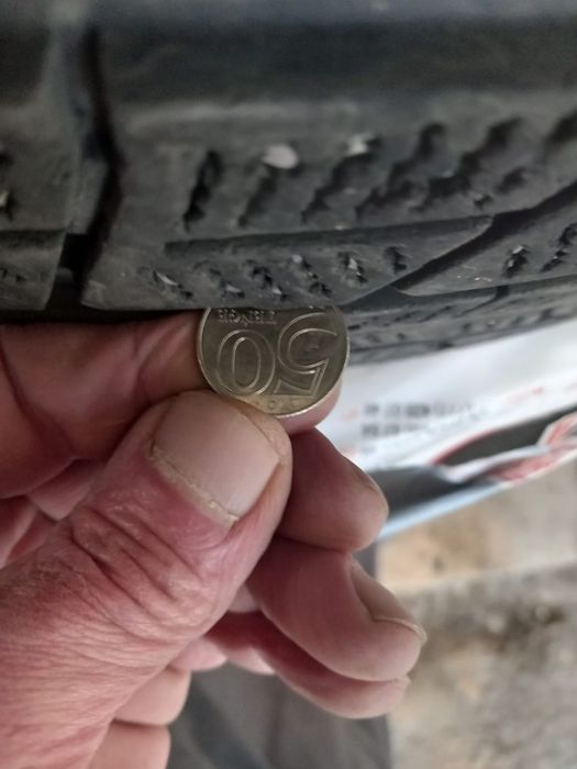 Продам шины бу за 200000т