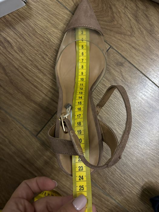 Елегантни Обувки на висок ток с прозрачна част бежави Steve Madden