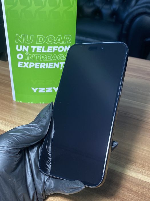 iPhone 16 Plus • 128 GB • Black