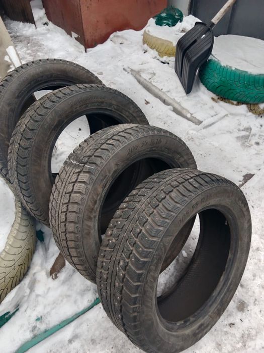 Продам резину зима на 16