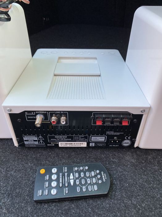 Стерео Onkyo CR-255DAB