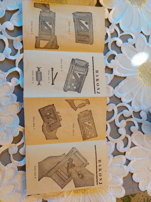 Aparat ascutit lame de barberit