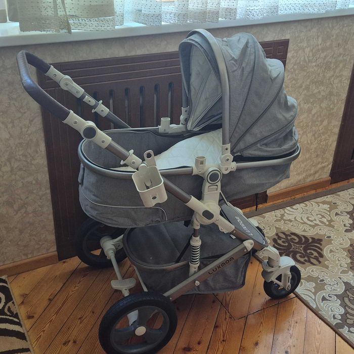 Детская коляска Luxmom