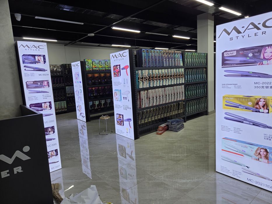 Tashqi reklama, Reklama xizmati, Banner, Nerujnaya reklama