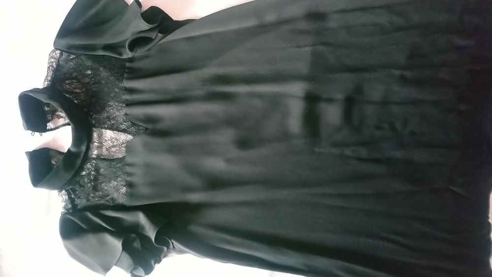 Нова елегантна рокля на Zara