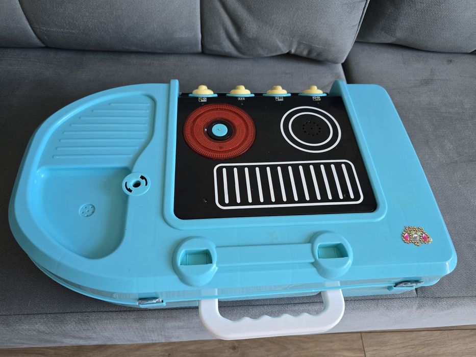 Кухня детская игровая